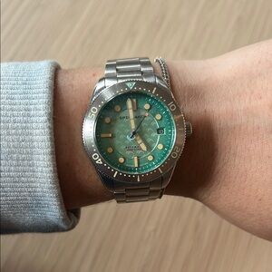 Spinnaker Croft Mid-Size Automatic Dolphin Project LE